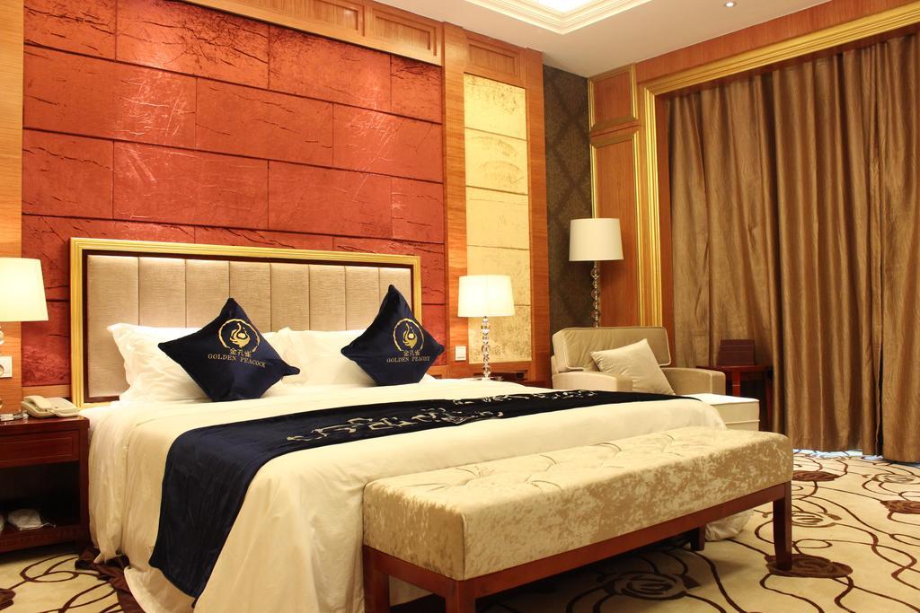 Golden Peacock Resort Hotel Beira Quarto foto