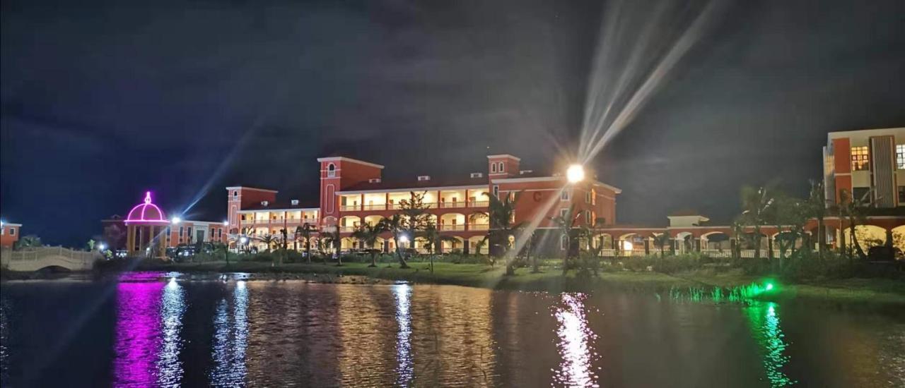 Golden Peacock Resort Hotel Beira Exterior foto