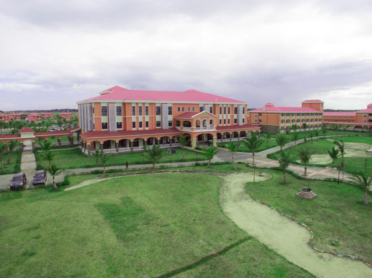 Golden Peacock Resort Hotel Beira Exterior foto