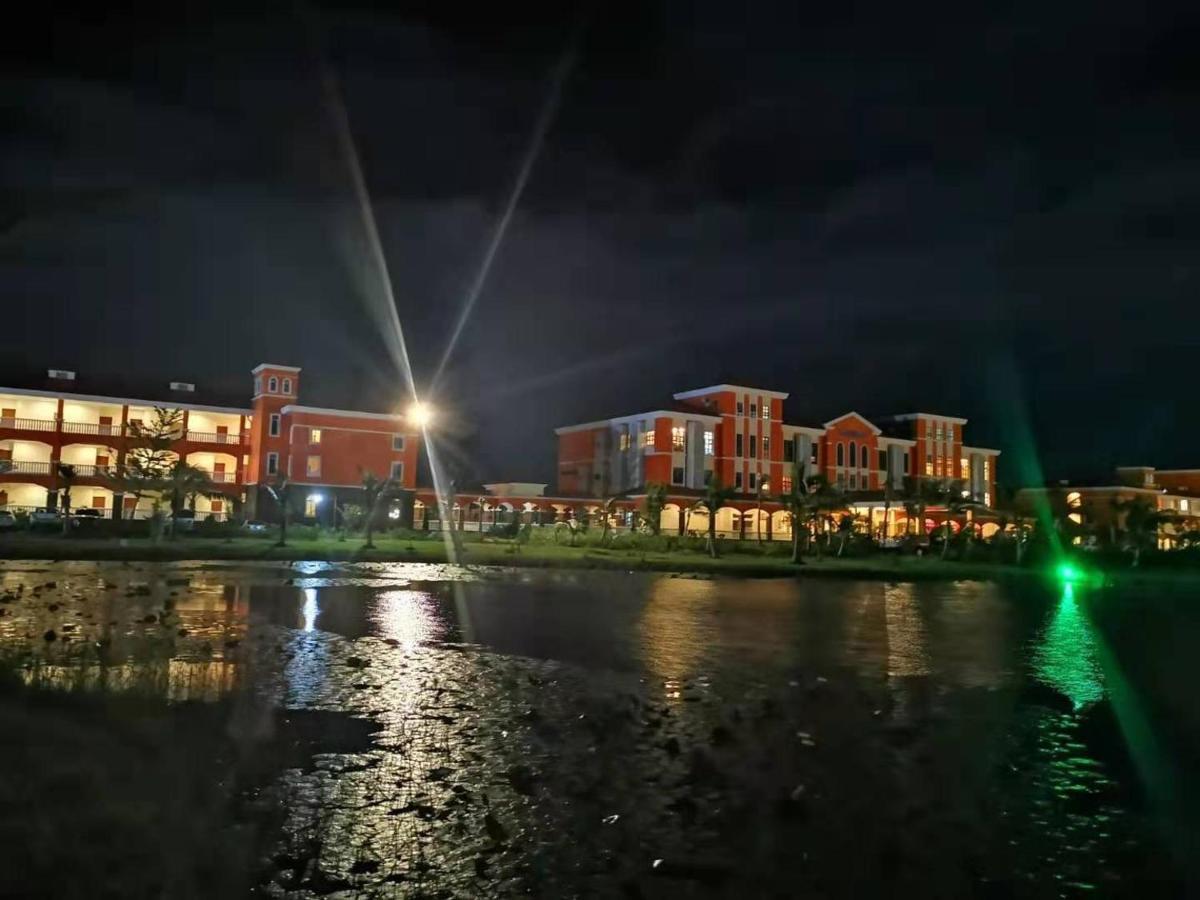 Golden Peacock Resort Hotel Beira Exterior foto